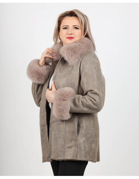 Cojoc de Damă din Blană de Miel Napalan cu Guler și Manșete din Vulpe Model Albertina Bej