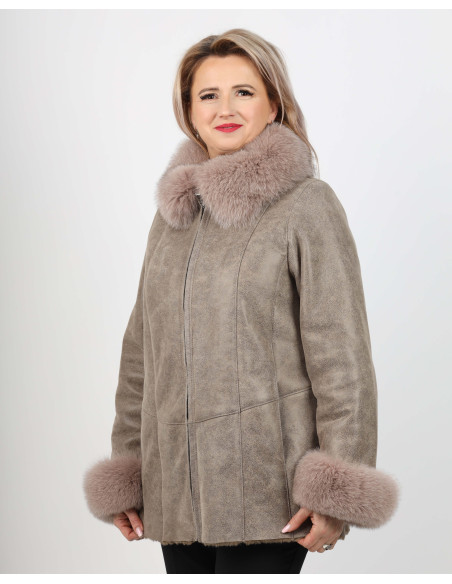 Cojoc de Damă din Blană de Miel Napalan cu Guler și Manșete din Vulpe Model Albertina Bej