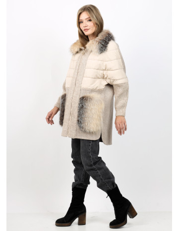 Geacă de Damă din Combinație de Stofă, Fâș și Vulpe... 2