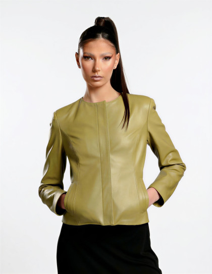 Geacă de Damă din Piele de Miel Tip...