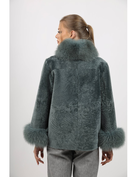 Capă de Damă din Blană de Miel Australian Verde Mentă și Guler din Vulpe Argintie Model Mirela Verde Menta